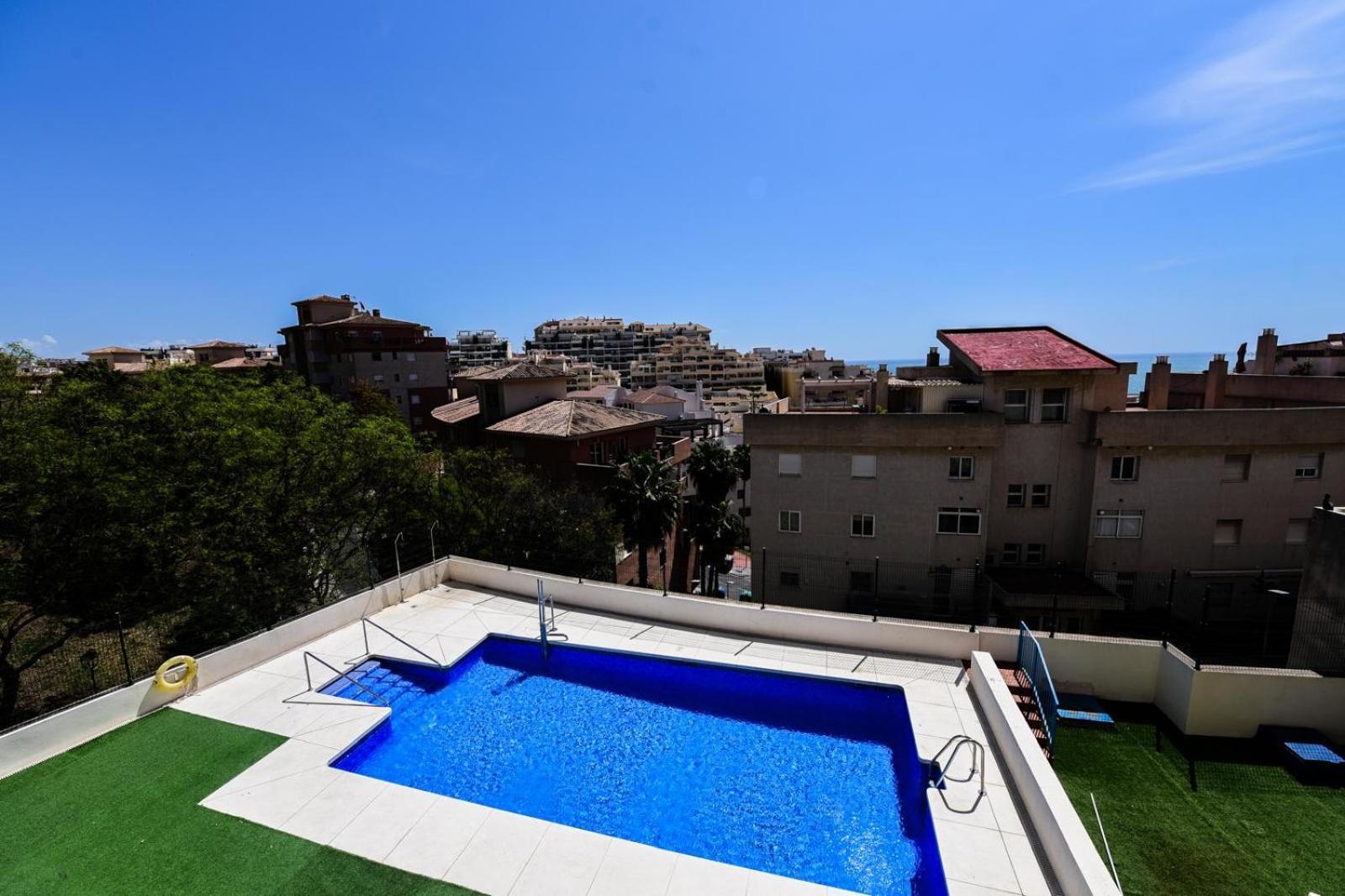 Appartement Fabuloso Apto 1-5 Personas Torrequebrada-benalmadena Piscina Terraza Parking Wi-fi Benalmádena