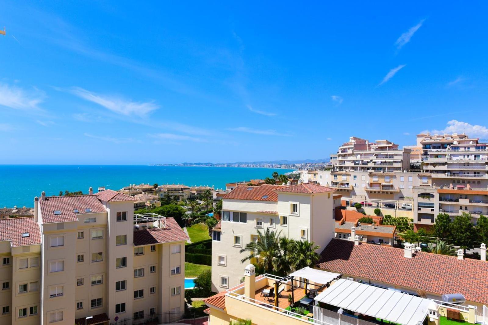 Appartement Fabuloso Apto 1-5 Personas Torrequebrada-benalmadena Piscina Terraza Parking Wi-fi *